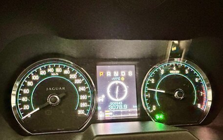 Jaguar XF I рестайлинг, 2013 год, 1 370 000 рублей, 17 фотография