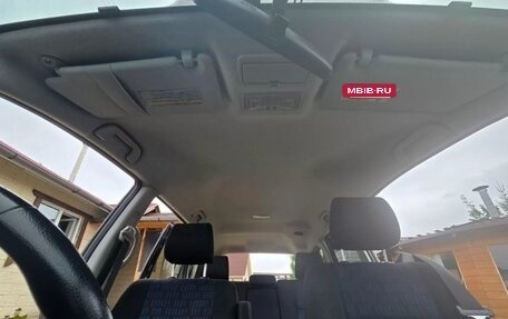 Toyota ISis I, 2013 год, 1 550 000 рублей, 10 фотография