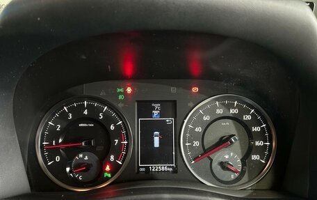 Toyota Vellfire II, 2016 год, 2 950 000 рублей, 9 фотография