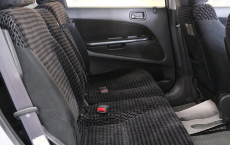 Honda Stream I рестайлинг, 2001 год, 539 000 рублей, 19 фотография