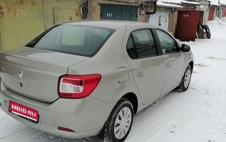 Renault Logan II, 2017 год, 820 000 рублей, 1 фотография