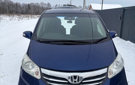 Honda Freed I, 2012 год, 1 400 000 рублей, 1 фотография