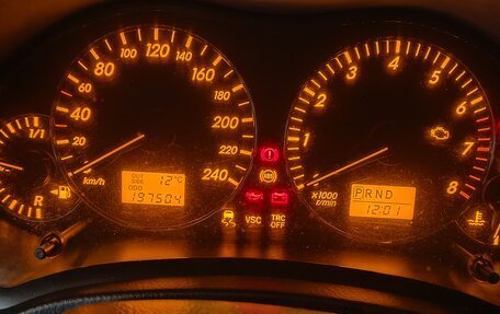 Toyota Avensis III рестайлинг, 2004 год, 870 000 рублей, 9 фотография