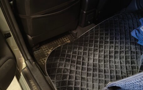 Toyota Avensis III рестайлинг, 2004 год, 870 000 рублей, 12 фотография