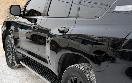 Toyota Land Cruiser Prado 150 рестайлинг 2, 2021 год, 6 700 000 рублей, 3 фотография