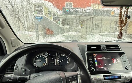 Toyota Land Cruiser Prado 150 рестайлинг 2, 2021 год, 6 700 000 рублей, 7 фотография