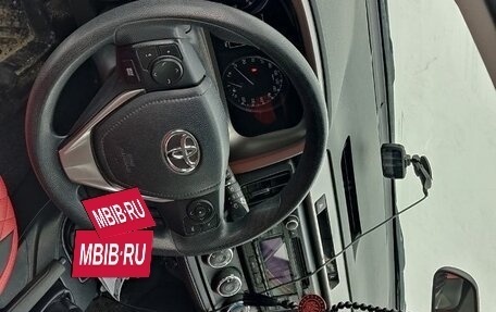 Toyota RAV4, 2019 год, 2 900 050 рублей, 4 фотография