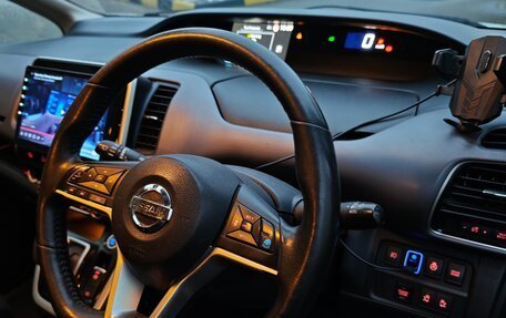 Nissan Serena IV, 2018 год, 1 900 000 рублей, 8 фотография