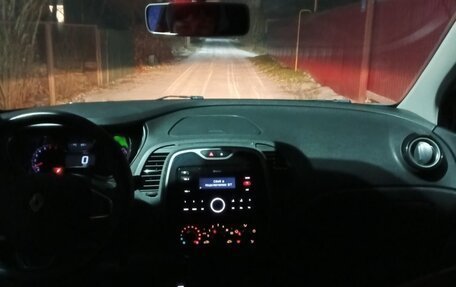 Renault Kaptur I рестайлинг, 2018 год, 940 000 рублей, 8 фотография