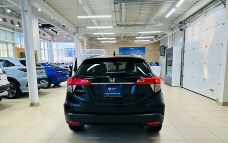 Honda Vezel, 2019 год, 2 099 999 рублей, 5 фотография