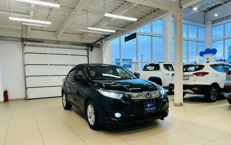 Honda Vezel, 2019 год, 2 099 999 рублей, 8 фотография