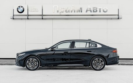 BMW 5 серия, 2025 год, 8 990 000 рублей, 7 фотография