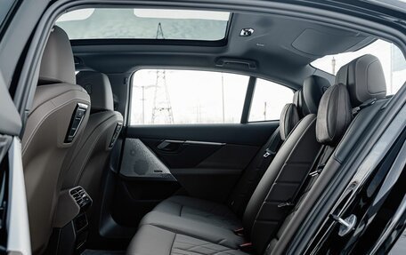 BMW 5 серия, 2025 год, 8 990 000 рублей, 12 фотография