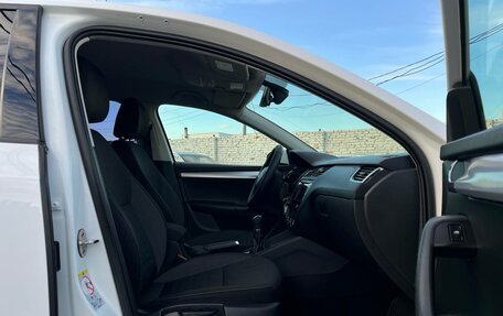 Skoda Octavia, 2018 год, 995 000 рублей, 15 фотография