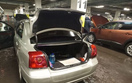 Toyota Avensis III рестайлинг, 2004 год, 470 000 рублей, 9 фотография