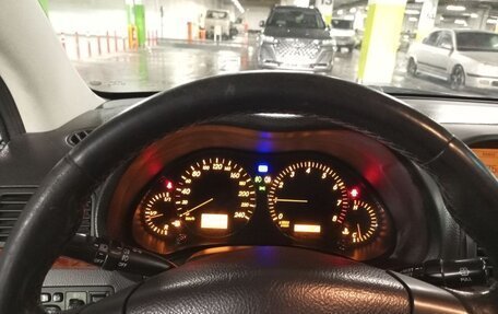 Toyota Avensis III рестайлинг, 2004 год, 470 000 рублей, 17 фотография