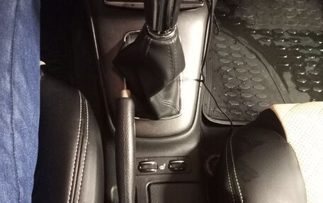 Toyota Avensis III рестайлинг, 2004 год, 470 000 рублей, 19 фотография