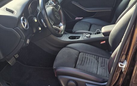 Mercedes-Benz GLA, 2016 год, 2 100 000 рублей, 8 фотография