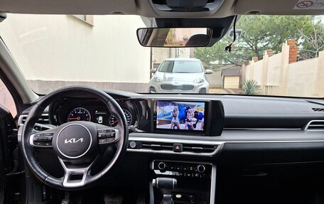 KIA K5, 2021 год, 2 600 000 рублей, 6 фотография