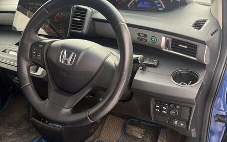 Honda Freed I, 2012 год, 1 400 000 рублей, 19 фотография
