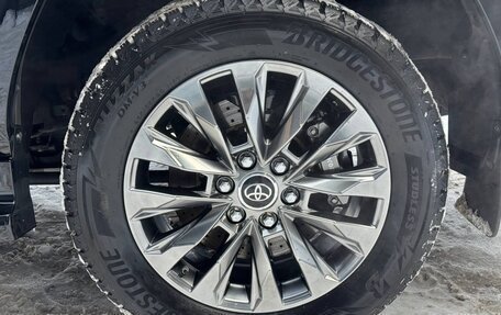 Toyota Land Cruiser, 2021 год, 10 300 000 рублей, 3 фотография