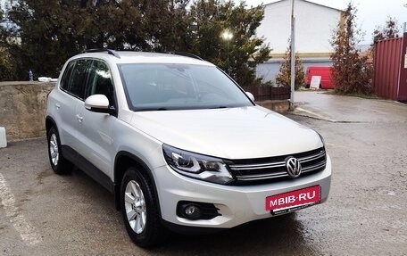 Volkswagen Tiguan I, 2013 год, 1 450 000 рублей, 2 фотография