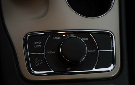 Jeep Grand Cherokee, 2013 год, 2 399 000 рублей, 17 фотография