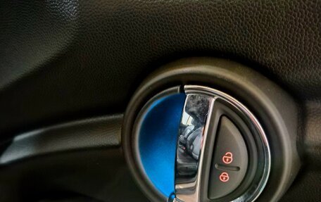 MINI Cabrio, 2017 год, 1 730 000 рублей, 8 фотография