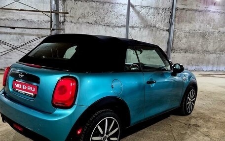 MINI Cabrio, 2017 год, 1 730 000 рублей, 5 фотография