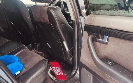 Audi A4, 2001 год, 395 000 рублей, 10 фотография