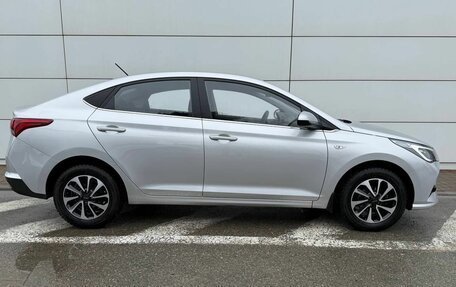 Hyundai Solaris II рестайлинг, 2020 год, 1 730 000 рублей, 5 фотография