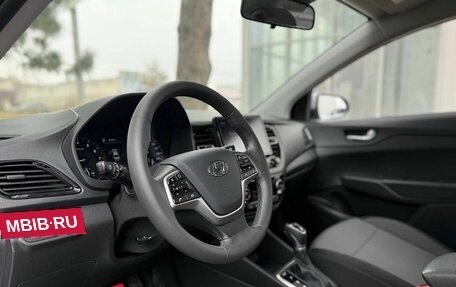 Hyundai Solaris II рестайлинг, 2020 год, 1 730 000 рублей, 13 фотография