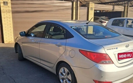 Hyundai Solaris II рестайлинг, 2016 год, 950 000 рублей, 10 фотография