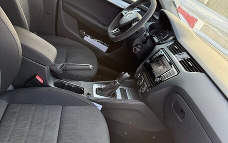 Skoda Octavia, 2016 год, 1 450 000 рублей, 11 фотография