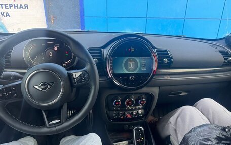 MINI Clubman, 2023 год, 3 650 000 рублей, 12 фотография