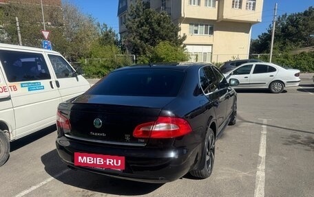 Skoda Superb III рестайлинг, 2010 год, 1 050 000 рублей, 4 фотография