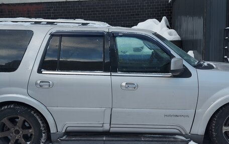 Lincoln Navigator, 2002 год, 1 130 000 рублей, 9 фотография