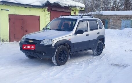 Chevrolet Niva I рестайлинг, 2006 год, 2 фотография