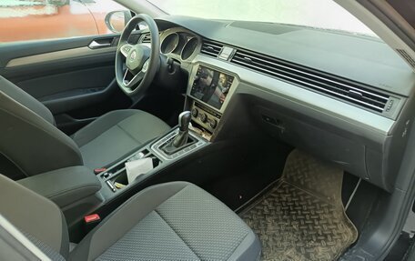 Volkswagen Passat B8 рестайлинг, 2020 год, 2 300 000 рублей, 5 фотография