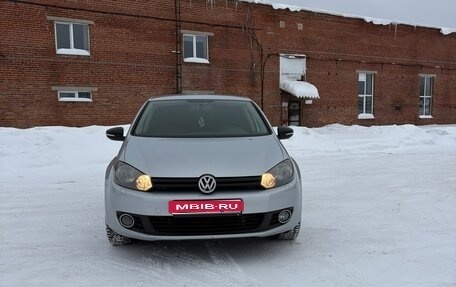 Volkswagen Golf VI, 2012 год, 900 000 рублей, 1 фотография