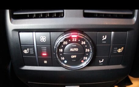 Mercedes-Benz GL-Класс AMG, 2013 год, 2 450 000 рублей, 13 фотография