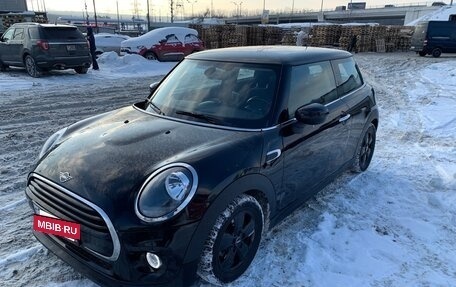 MINI Hatch, 2020 год, 1 850 000 рублей, 8 фотография