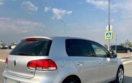 Volkswagen Golf VI, 2012 год, 900 000 рублей, 19 фотография