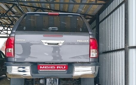 Toyota Hilux VIII, 2015 год, 3 850 000 рублей, 3 фотография