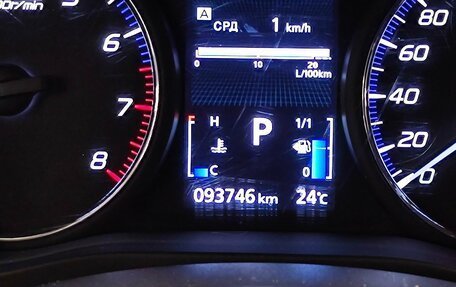 Mitsubishi Outlander III рестайлинг 3, 2019 год, 1 980 000 рублей, 17 фотография