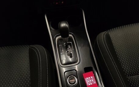 Mitsubishi Outlander III рестайлинг 3, 2019 год, 1 980 000 рублей, 12 фотография