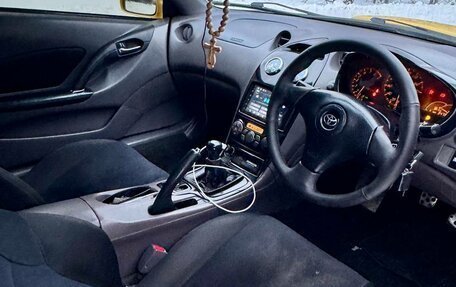 Toyota Celica VII рестайлинг, 2002 год, 650 000 рублей, 12 фотография