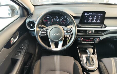 KIA Cerato IV, 2021 год, 2 450 000 рублей, 10 фотография