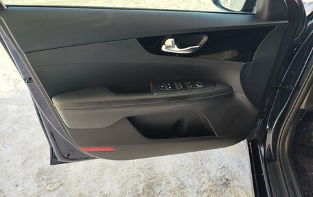 KIA Cerato IV, 2021 год, 2 450 000 рублей, 18 фотография