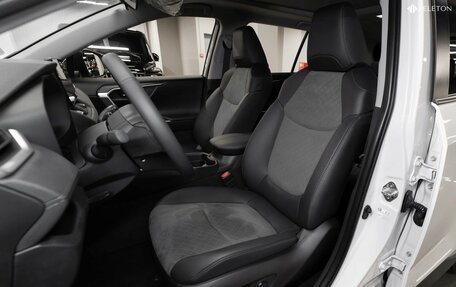 Toyota RAV4, 2025 год, 4 200 000 рублей, 9 фотография